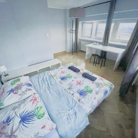 Apartment Fantastic Waw - Ch-v 3 *